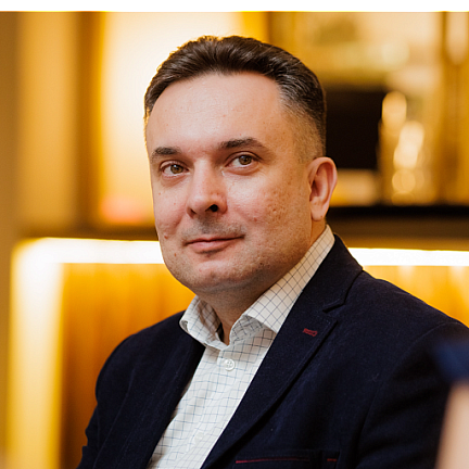 Фото сотрудника